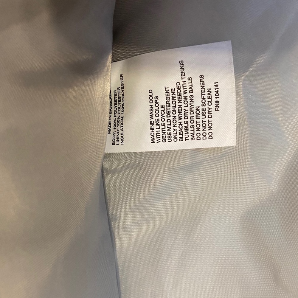 White Puffer Jacket - Picture 5 of 5